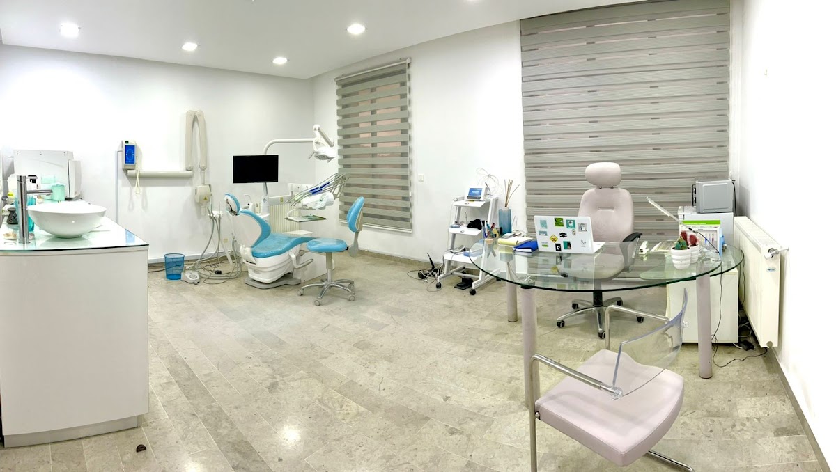 Cabinet Dentaire Dr. Marwa Chiboub - dental clinic in Tunis