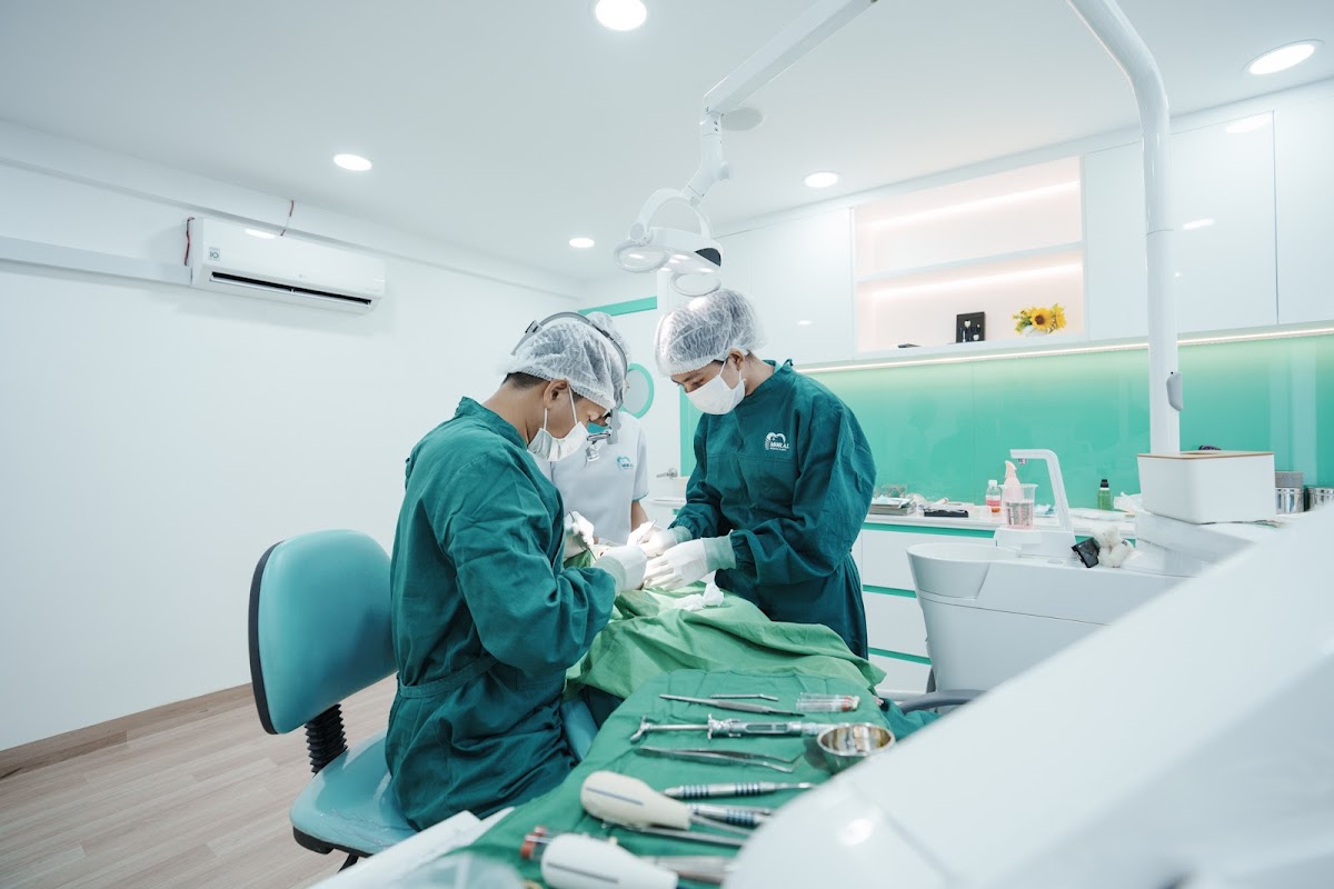 Moral Dental Clinic treatment room