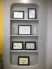 Daisy Dental Care - គ្លីនិកធ្មេញ ដេស៊ី