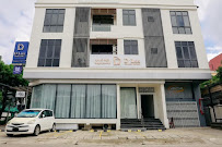 D’ Lux Complete Dentistry Yankin Branch