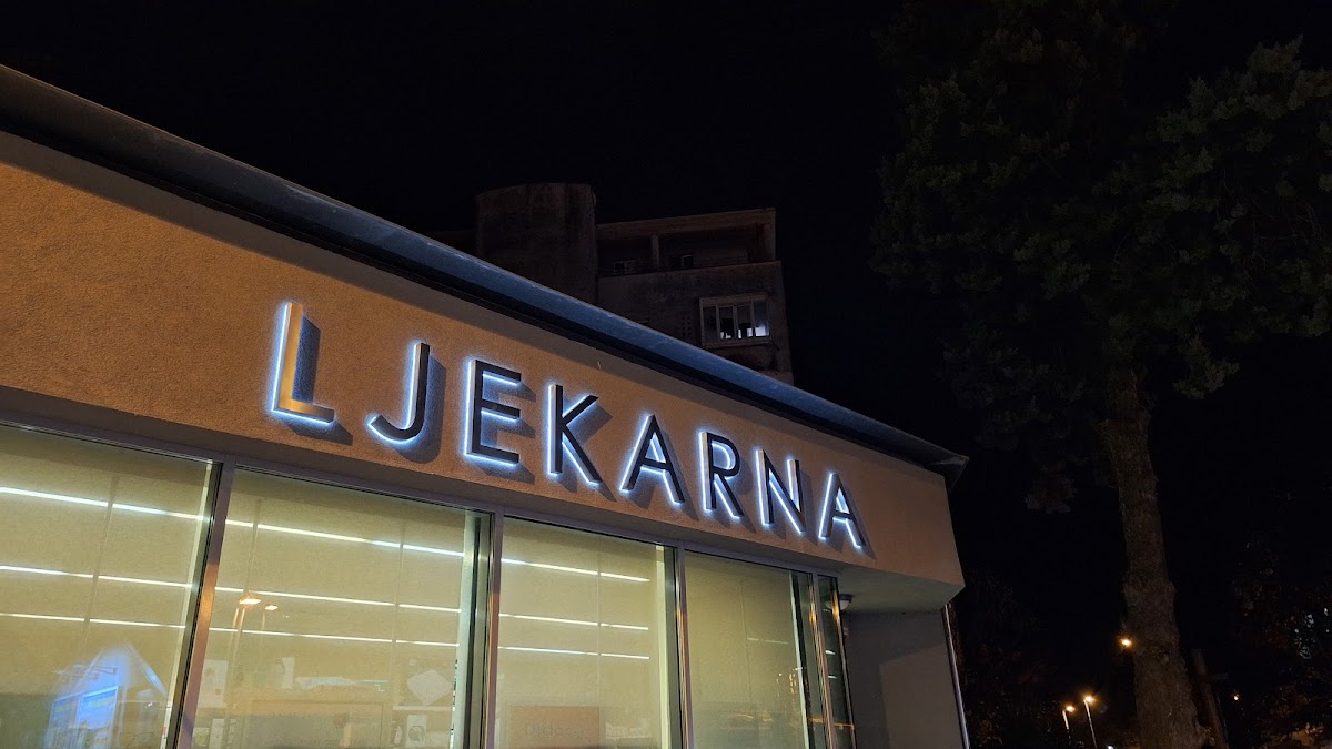 Pharmacy "Jadran" - dental clinic in Zadar, Croatia