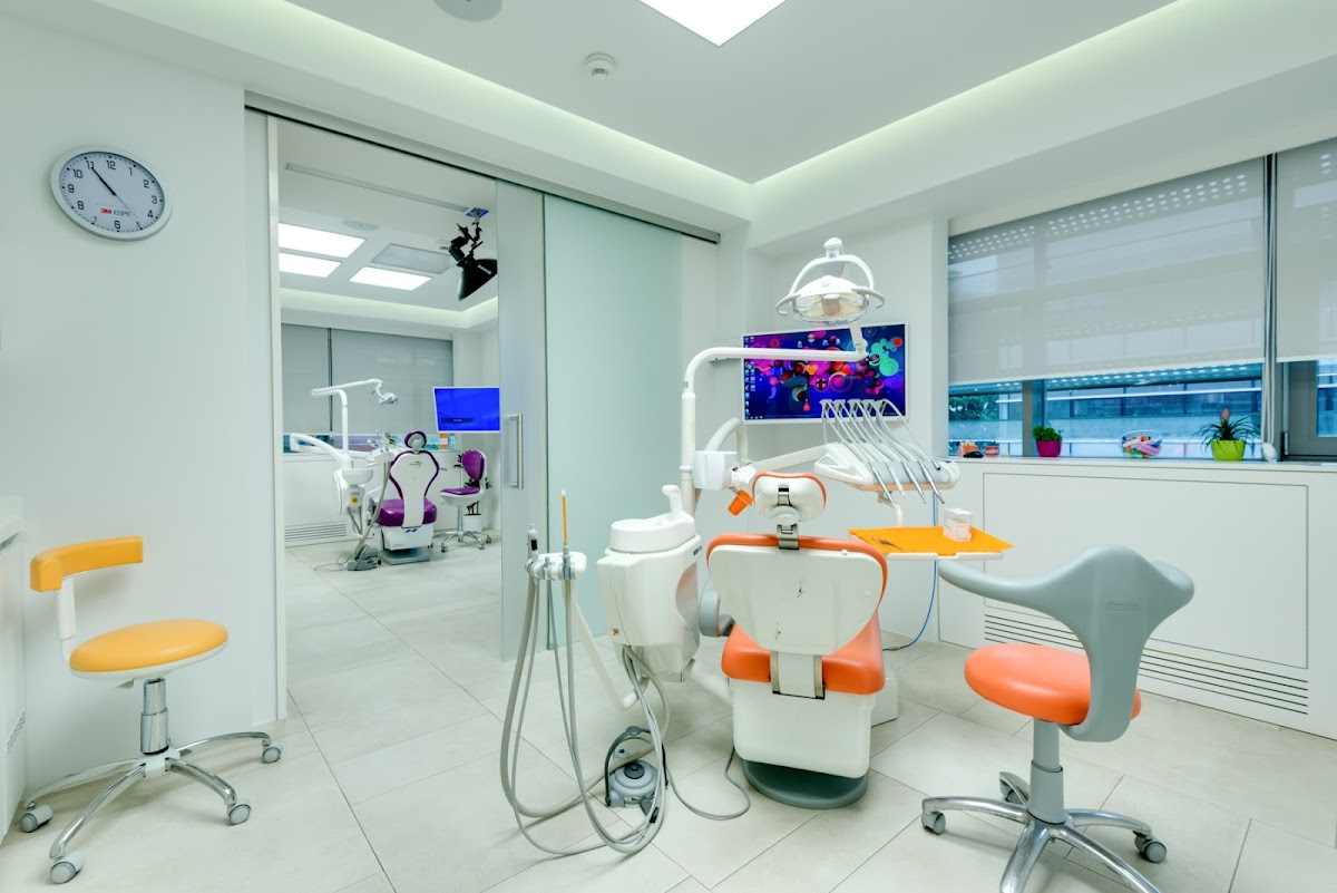 ortodoncija m a r e l i ć - dental clinic in Rijeka