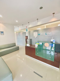 Whiteline Clínica Dental