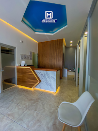 Clínica Dental Medident Playa