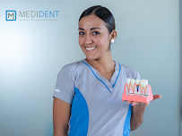 Clínica Dental Medident Playa