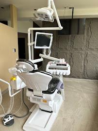 WHITE COAST Restorative Dentistry