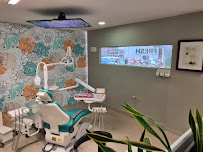 FRESH Dental Studio