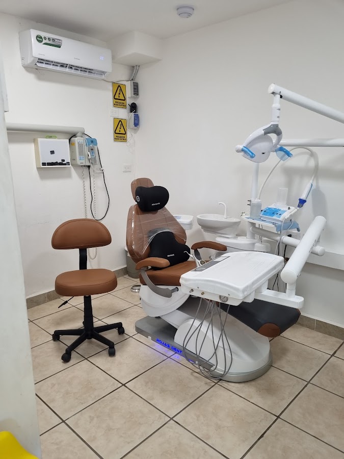 Dentistas en Playa Del Carmen - dental clinic in Playa Del Carmen, Mexico