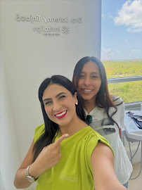 Dra. Lorenny, Ortodoncia e Invisalign