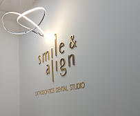 Dra. Lorenny, Ortodoncia e Invisalign