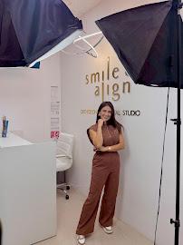 Dra. Lorenny, Ortodoncia e Invisalign