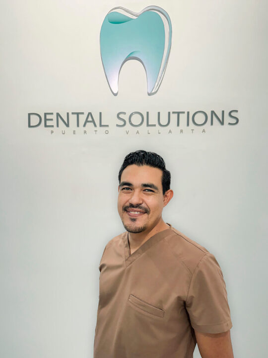 Endodontics Specialist Vicente Ahumada - Endodontics