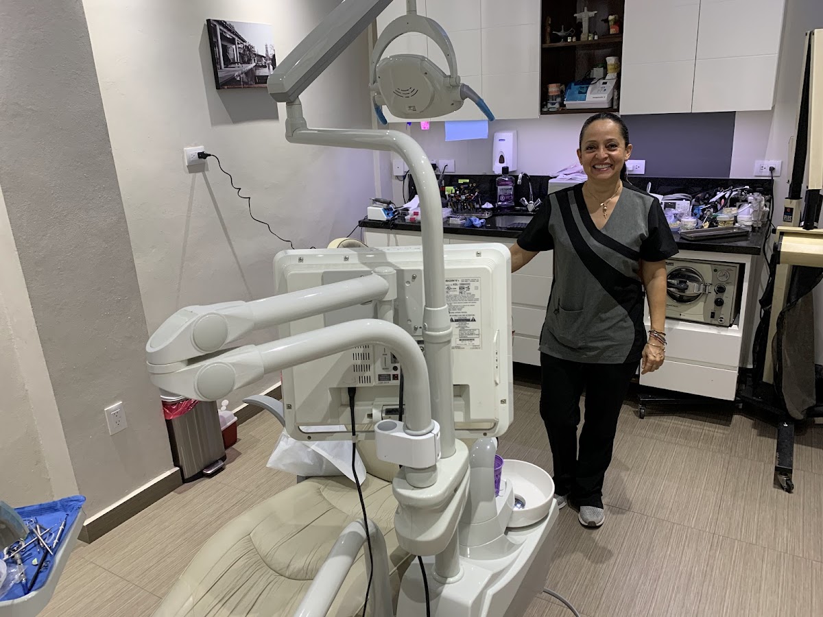 Doctora María Celina Gutiérrez González - dental clinic in Puerto Vallarta
