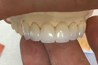 International Dental Center PV Cosmetic Dentistry and Dental Implants