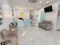 Proud Smile Dental Clinic Phuket คลินิกทันตกรรมพราวด์สไมล์