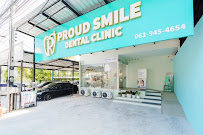 Proud Smile Dental Clinic Phuket คลินิกทันตกรรมพราวด์สไมล์