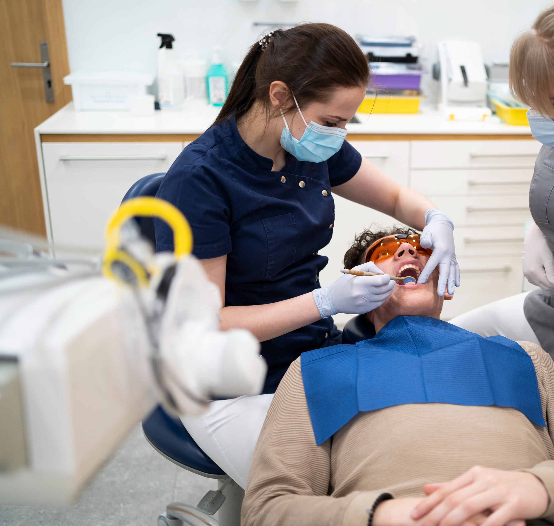 DDS Anna Długosz - Prosthetics, aesthetic dentistry, microscopic endodontics, conservative dentistry
