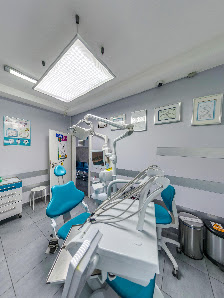 Centrum Stomatologii Dentamax - Dentysta Kraków