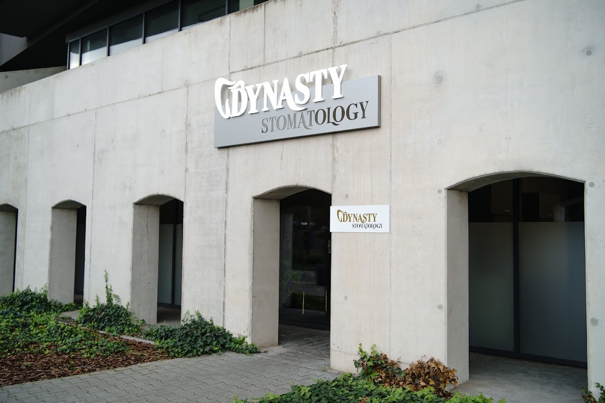 Dynasty Stomatology - dental clinic in Krakow, Poland