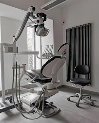 Klinika stomatologii, metamorfoz uśmiechów i BONDINGU myDentist