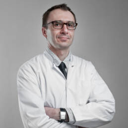 Dr. Tomasz Kruszec