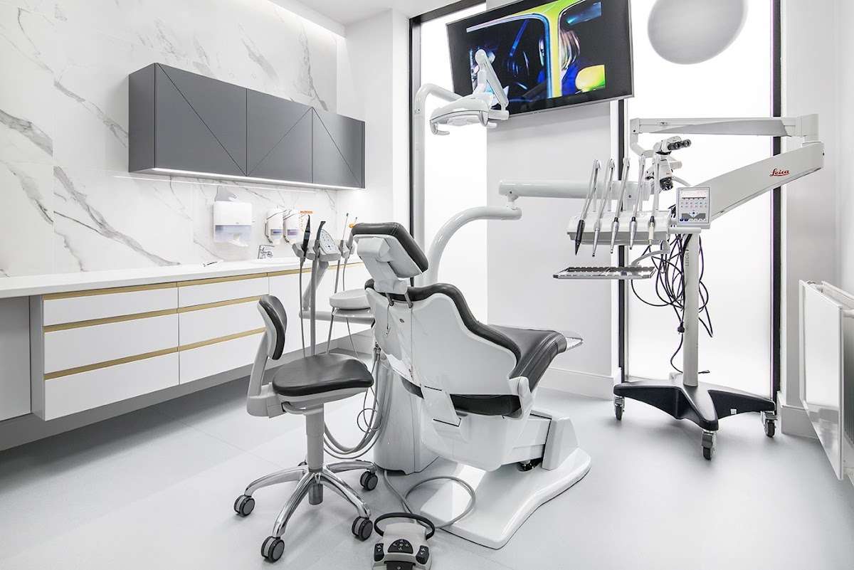 Warsaw Dental Center - dental clinic in Warsaw, Poland
