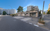 BEST DENT Dental Clinic Professional