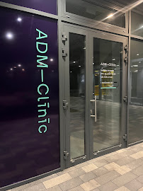 ADM DENTAL CLINIC | Stomatologia Warszawa – implanty – ortodoncja – korony – endodoncja – bonding – wybielanie