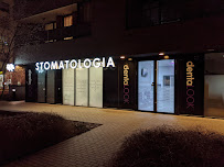 ADM DENTAL CLINIC | Stomatologia Warszawa – implanty – ortodoncja – korony – endodoncja – bonding – wybielanie