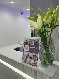 ADM DENTAL CLINIC | Stomatologia Warszawa – implanty – ortodoncja – korony – endodoncja – bonding – wybielanie