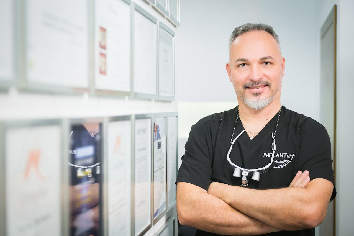 Implant-Art Piotr Stępień - Implants teeth - dental clinic in Warsaw, Poland