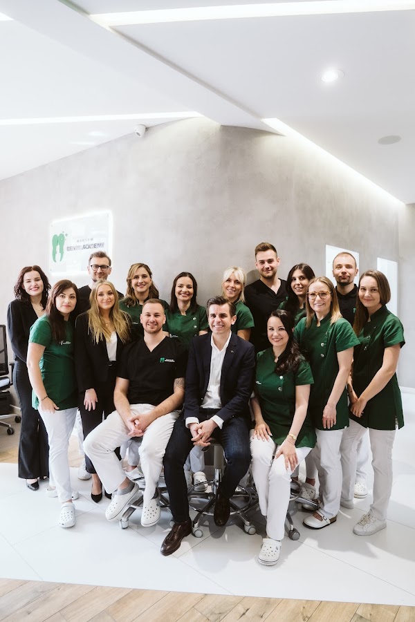 Warsaw Dental Academy Implanty Licówki Bonding - dental clinic in Warsaw