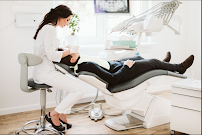 Warsaw Dental Academy Implanty Licówki Bonding