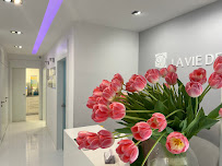 La Vie Dent Center for Aesthetic Dentistry and Implantology
