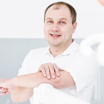 Dr. Artur Blonski