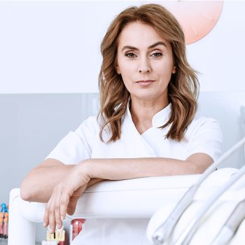Dr. Dorota Zochowska-Uszynska