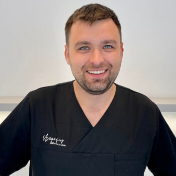 Dr. Mateusz Celej