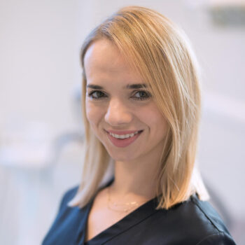 Dr. Anna Rebis