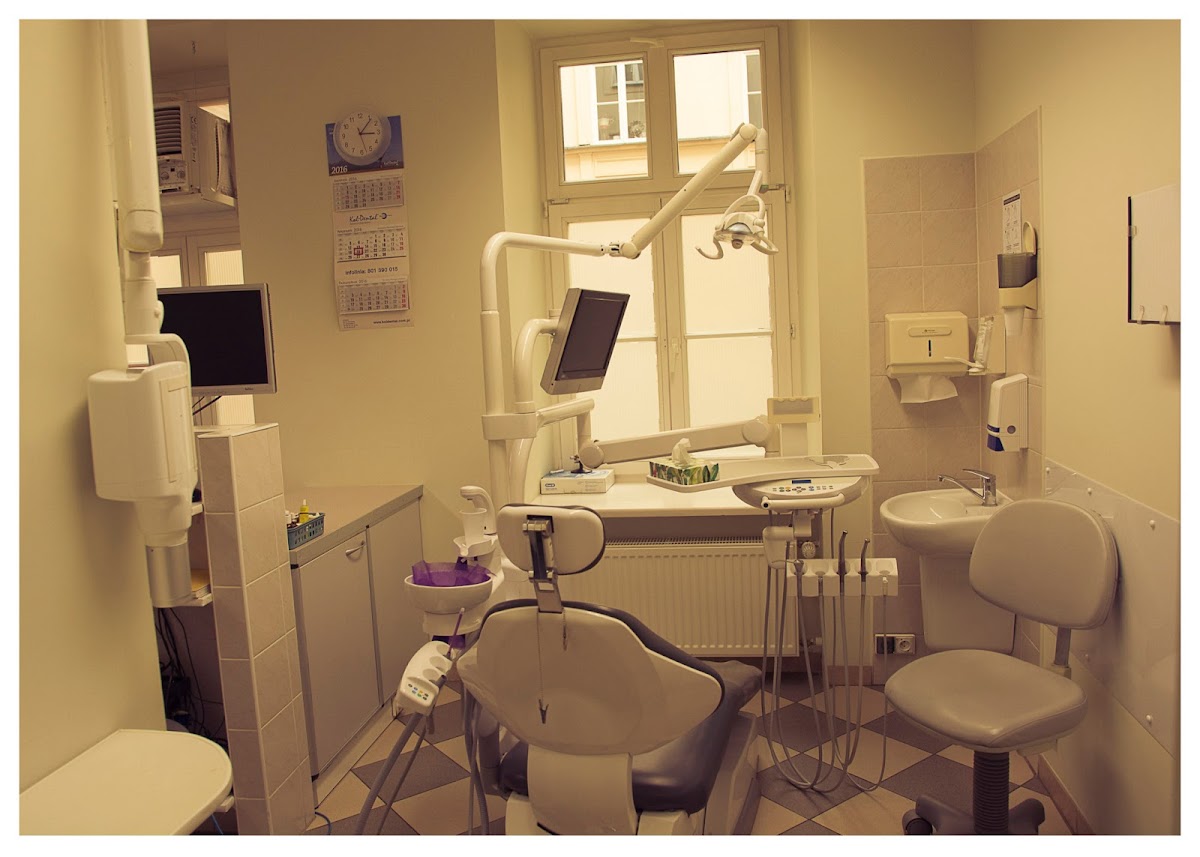 Dental-Med. Dental clinic, orthodontics, implants - dental clinic in Warsaw, Poland