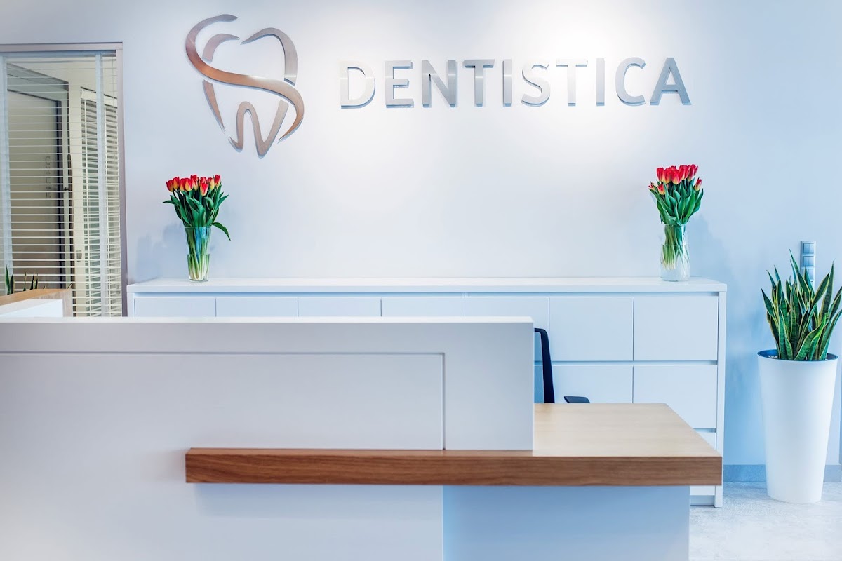 Dentistica Dental Clinic - dental clinic in Warsaw, Poland