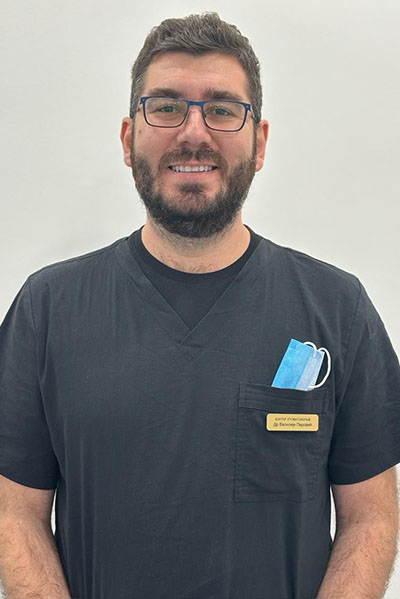 Dr. Vasilije Perović