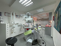 Dental clinic TIA dentico