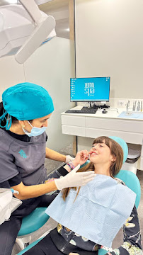 Dental Spa Clinics | English speaking dentist