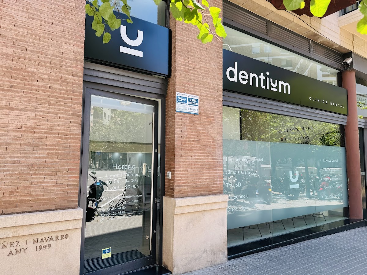 Clínica Dentium - Dentistas en Barcelona - dental clinic in Barcelona, Spain