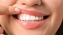 Clinica Corona Dental / Стоматология в Барселоне