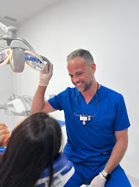 Clinica Corona Dental / Стоматология в Барселоне