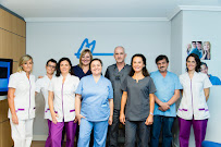Dental Clinic Reina Victoria 70