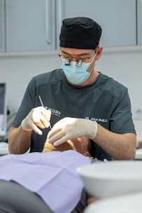 Clínica Dental la Reina dentista de Urgencias