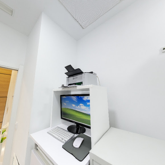 Clínica dental Dr. Lorente (Av. Francia)