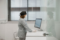 Clínica dental en Valencia - Badía